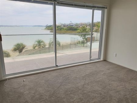 Property Management102 Bramley Dr, Farm Cove - House for Rent - Photo 3