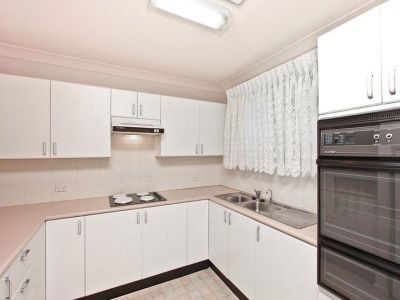 LOW MAINTENANCE LIVING - Photo 2