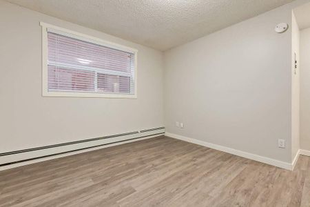 Premier Suite - 1 Bedroom - Photo 3
