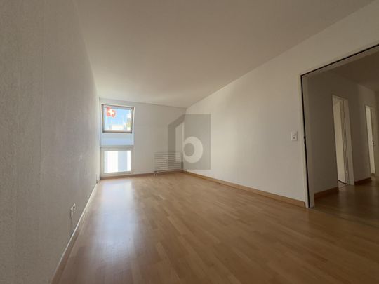 ZENTRAL, NAHE RHEIN MIT BALKON - Photo 1