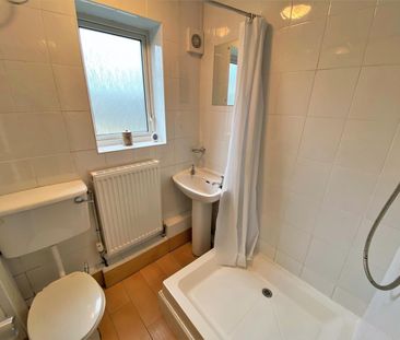 2 bedroom House To Let - Photo 5