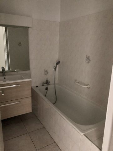 Location Appartement 2 pièces 37m² MONTPELLIER 34000 - Photo 4