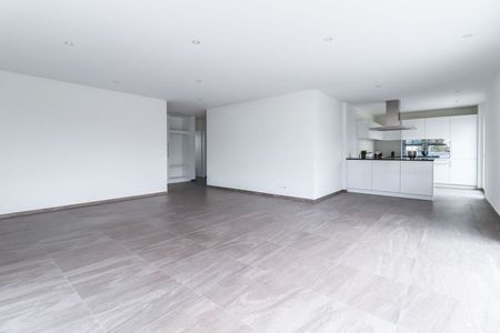 Attic apartment with sunny roof terrace - Photo 3