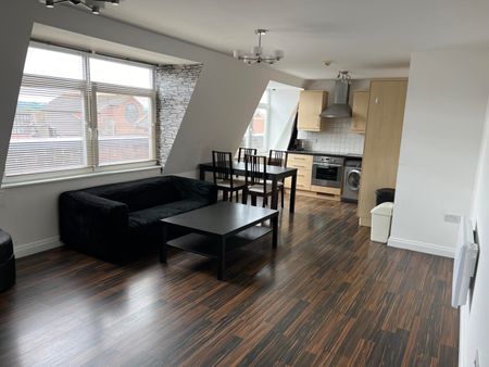 2 Bed Flat, Victoria Place, BS5 - Photo 4