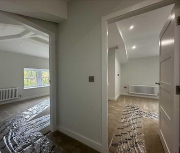 4 bedroom apartment to rent - Photo 3