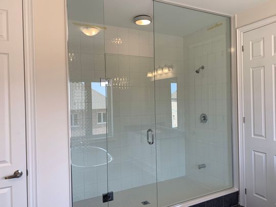 For Lease - 38 Hayeraft Street, Whitby, Ontario - Photo 1