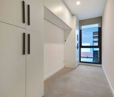 405/1060 Dandenong Road, Carnegie, Vic 3163 - Photo 6