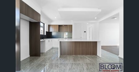 A perfect family home in Tarneit - Photo 2