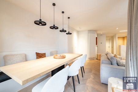 Volledig gerenoveerd appartement met 2 volwaardige slaapkamers – centrum Knokke - Foto 2