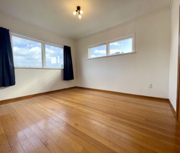 33 Paramu Avenue, Birkdale, Auckland - Photo 3