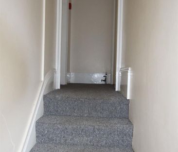Flat 2, Lewes Road, Brighton, Eastbourne - Photo 4