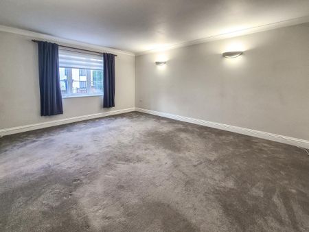 2 bedroom maisonette to rent - Photo 2