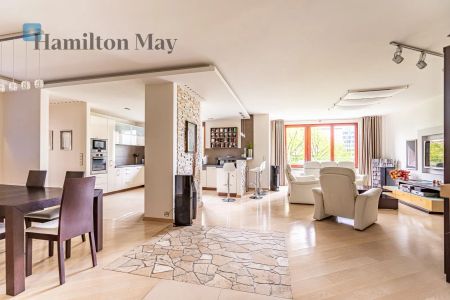 Wyjątkowy apartament na wynajem z trzema sypialniami przy Warsaw Spire - Photo 4