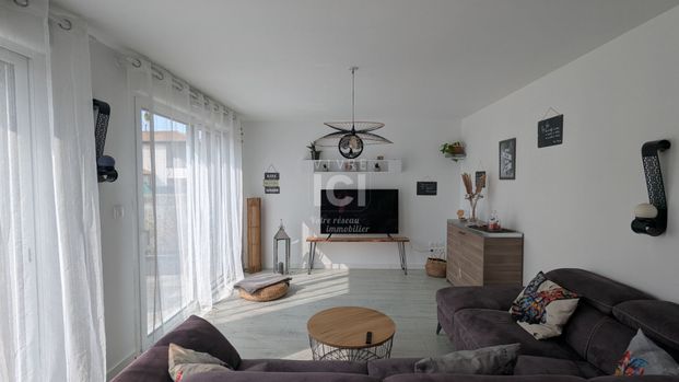 Location Maison 5 pièces 108m² - Photo 1