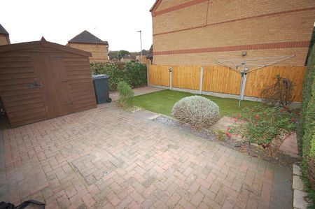 2 bedroom semi-detached house to rent - Photo 5