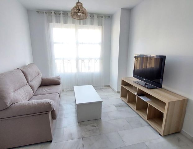 Flat - Málaga (Arroyo de los Ángeles) - Photo 1