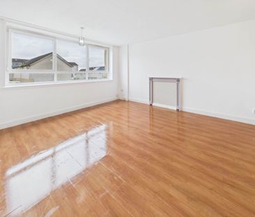 £850 pcm - Available Now - Unfurnished - Photo 1