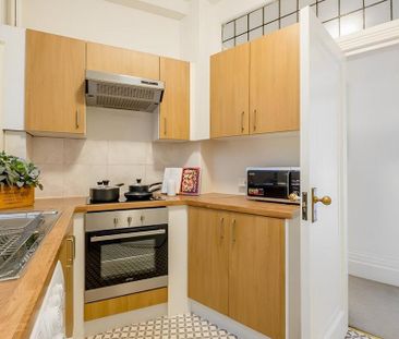 2 bedroom apartment to rent - Photo 3