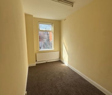 3 Bed Mid Terrace Draper Street Leicester LE2 - Ace Properties - Photo 2