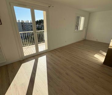 4 pièces - 76,45 m² - 2ème étage - Colocation non autorisée - Photo 1