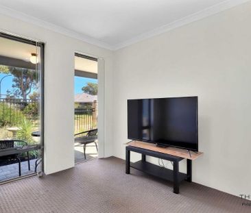 Modern Family Home in Vibrant Wellard! - Photo 6