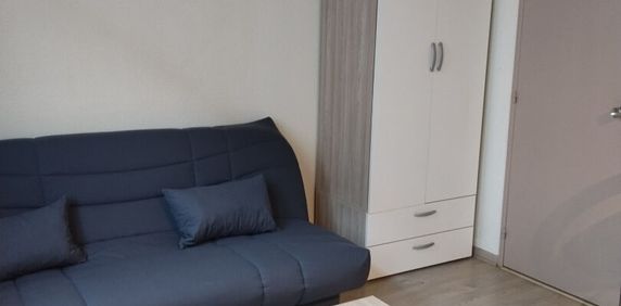 Location Appartement 1 pièce 18m² - Photo 2