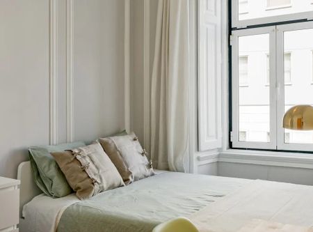 Rua Gomes Freire, Lisbon, Lisbon 1150-184 - Photo 3