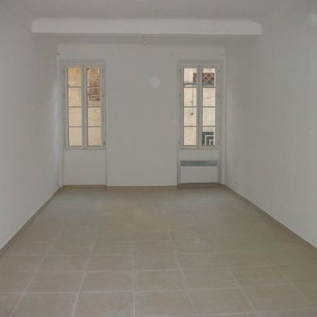 Location Appartement 2 pièces 50m² - Photo 4