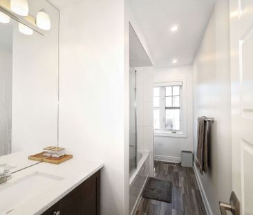 For Lease - 754 Devario Crescent, Barrhaven, Ontario - Photo 2