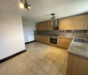 2 bedroom terraced house to rent - Photo 4