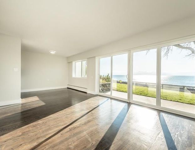 Royal Reef Apartments | 640 Dallas Road, Victoria - Photo 1