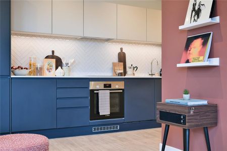 3 bedroom apartment to rent - Photo 2