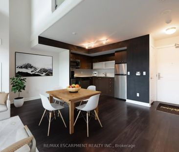 Vibe at Liberty Village Lofts , #216 - Photo 3