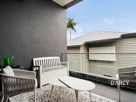 33 DOBSON ST - Photo 3