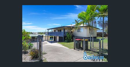 Stunning Family Home Eimeo - Photo 2