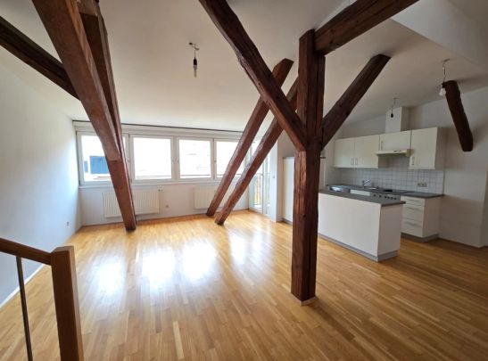 Zentrale Dachgeschoß-Wohnung: 2 Zimmer + Galerie - Burggasse 17 - Top 27 - Photo 1