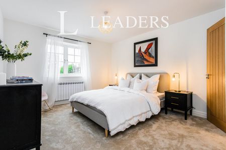 4 bedroom house to rent Acorn Gardens, Bell Lane, Splaynes Green, Fletching, TN22 - Photo 5