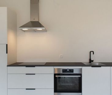 Appartement te huur in Wilrijk voor € 1.150 met 2 slaapkamers - Photo 2
