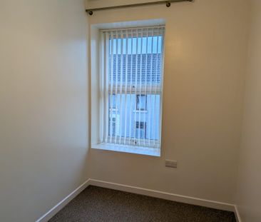 Bryn Road, Llanelli, Swansea, SA15 2LW - Photo 5