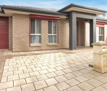 Stunning Family Home in Quite Street - with Solar! - Photo 1