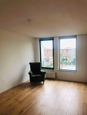 Paulus Potterstraat, ‘s-Gravenhage, Nederland - Photo 1