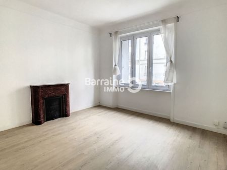 Location appartement à Brest, 2 pièces 63.74m² - Photo 2