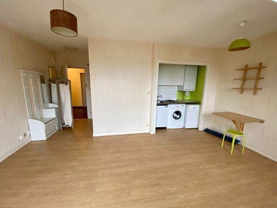 Appartement La Chaussee Saint Victor 1 pièce(s) 26.61 m2 - Photo 1