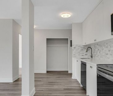 For Lease - 18 Kenrae Road Unit# 12, Toronto, Ontario - Photo 3