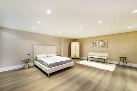 Queen's Gate Mews, South Kensington, SW7 - Photo 4