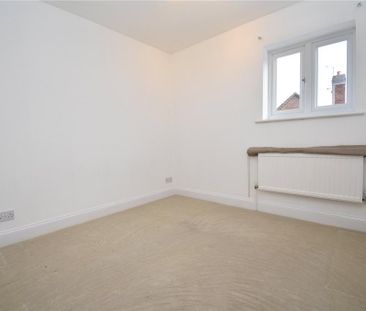 4 bedroom detached house to rent - Photo 4