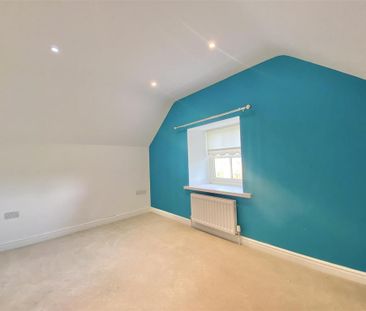 4 bedroom barn conversion to rent - Photo 3