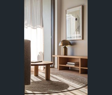 Furnished City-View Apartment in the Heart of the James St Precinct - Photo 2