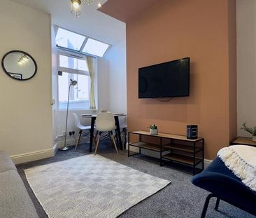 4 bedroom house to rent - Photo 1