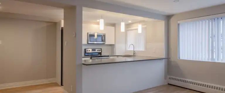 3421 Rue Drummond | 3421 Rue Drummond, Montreal - Photo 1